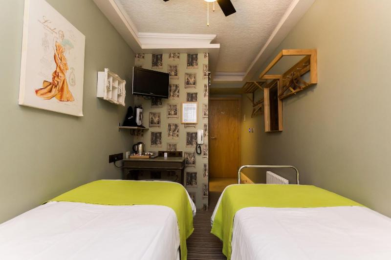 Arosfa Hotel London by Compass Hospitality - Oda