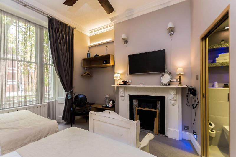Arosfa Hotel London by Compass Hospitality - Oda