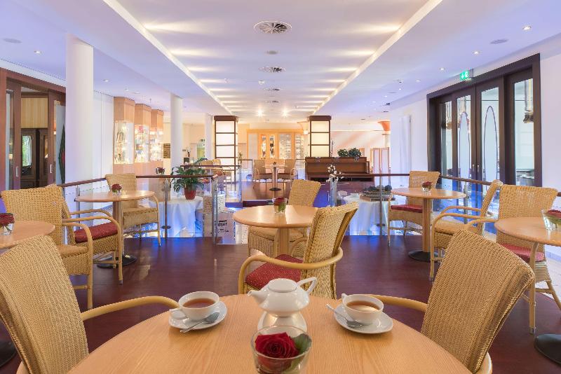 Best Western Premier Castanea Resort - Lobi