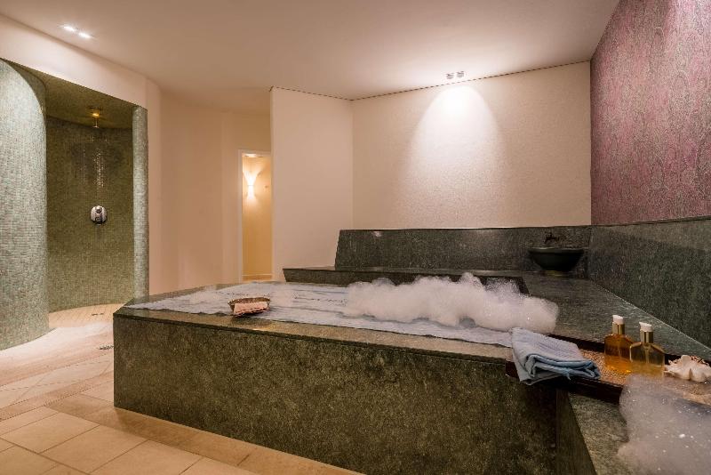 Best Western Premier Castanea Resort - Aktivite