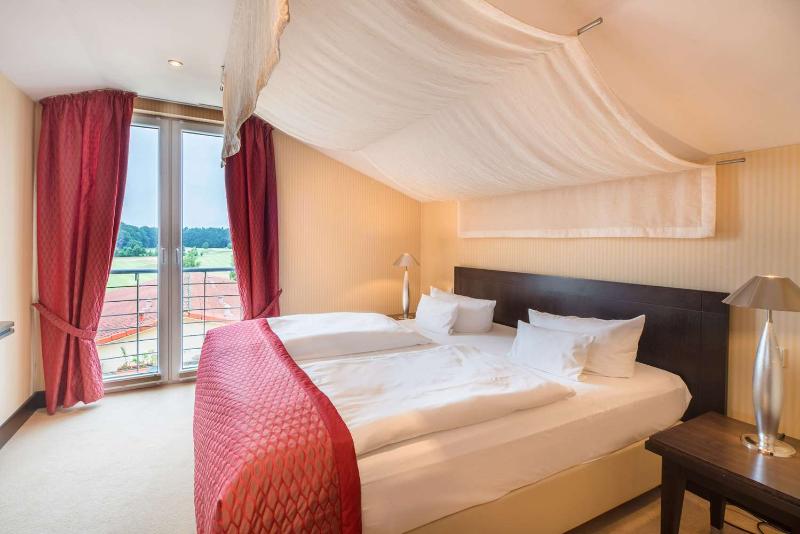 Best Western Premier Castanea Resort - Oda