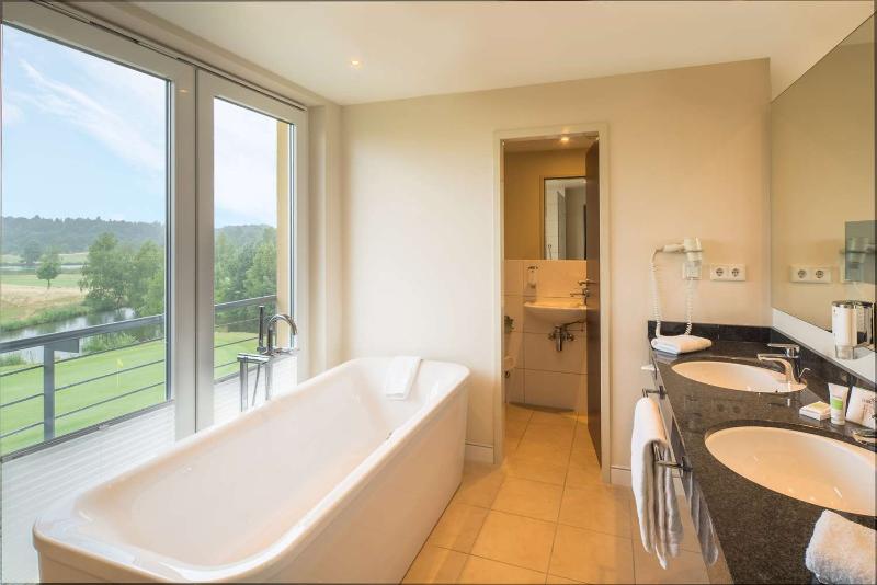 Best Western Premier Castanea Resort - Oda