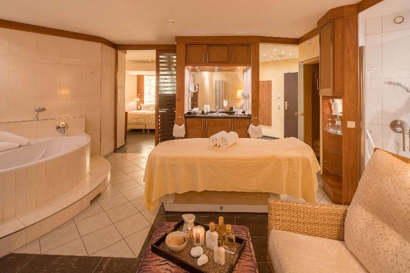 Best Western Premier Castanea Resort - Oda