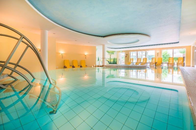 Best Western Premier Castanea Resort - Havuz