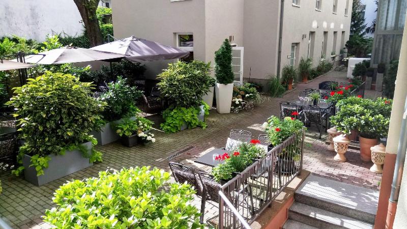 City Hotel Am Wasserturm - Genel