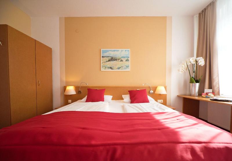City Hotel Am Wasserturm - Oda