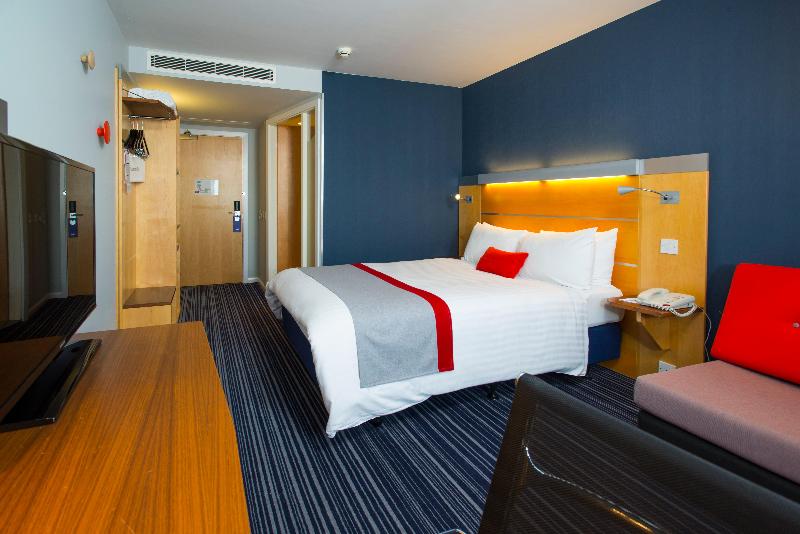 Holiday Inn Express London-Epsom Downs - Oda
