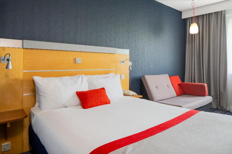 Holiday Inn Express London-Epsom Downs - Oda