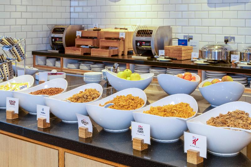 Holiday Inn Express London-Epsom Downs - Restoran