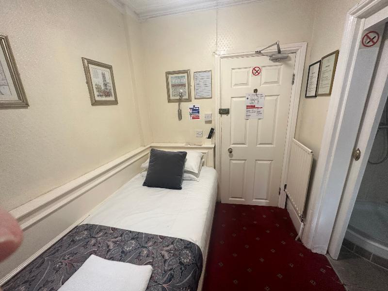 Arran House Hotel - Oda