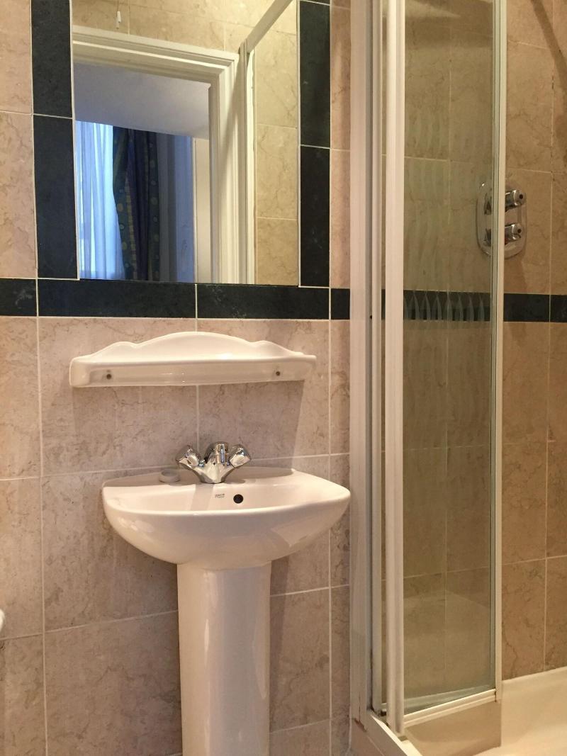 Brompton Hotel - Oda