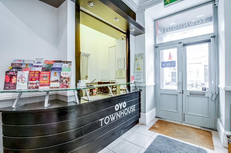 OYO Townhouse New England, London Victoria - Lobi