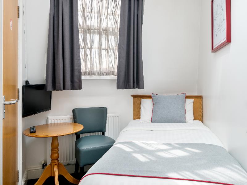 OYO Townhouse New England, London Victoria - Oda