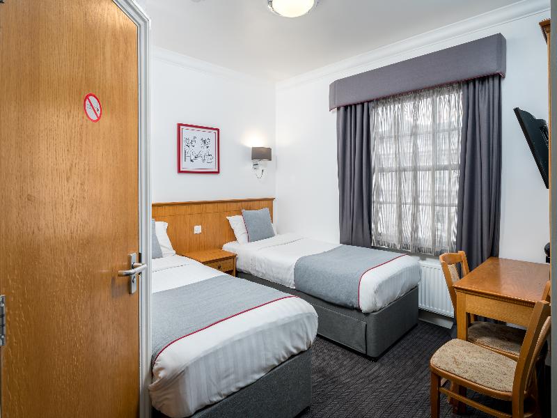 OYO Townhouse New England, London Victoria - Oda