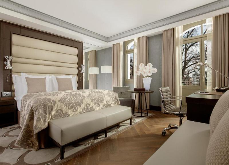 Royal Savoy Hotel & Spa - Oda
