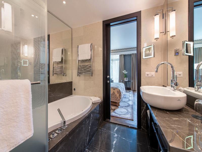 Royal Savoy Hotel & Spa - Oda