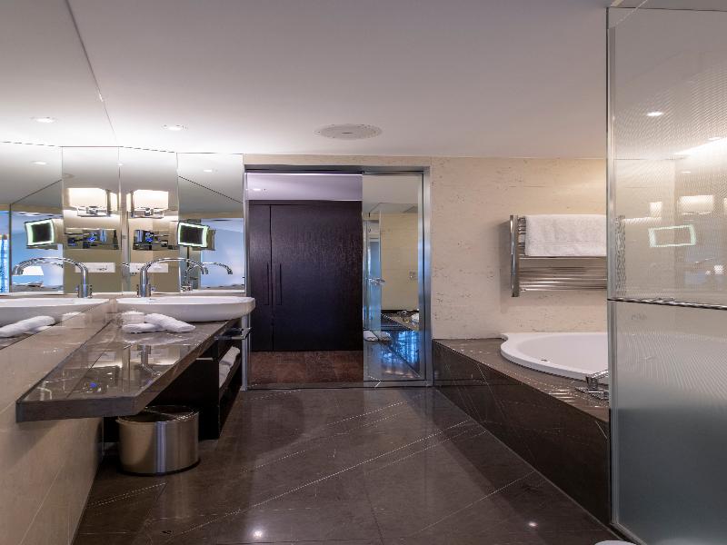 Royal Savoy Hotel & Spa - Oda