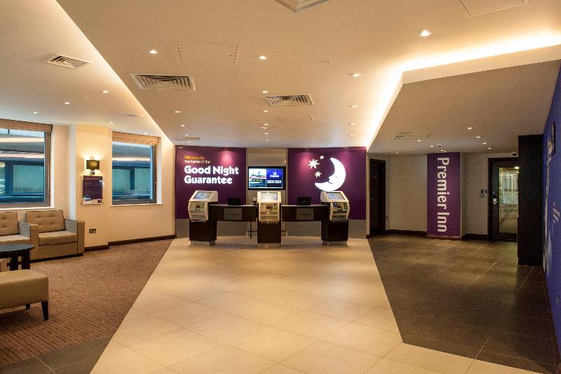 Premier Inn London Bank - Tower - Lobi