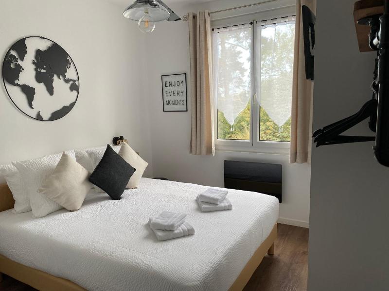 Logis Hôtel Emeraude des Bois - Oda