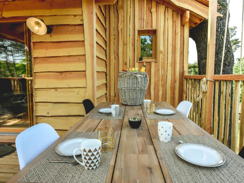 Logis Hôtel Emeraude des Bois - Oda