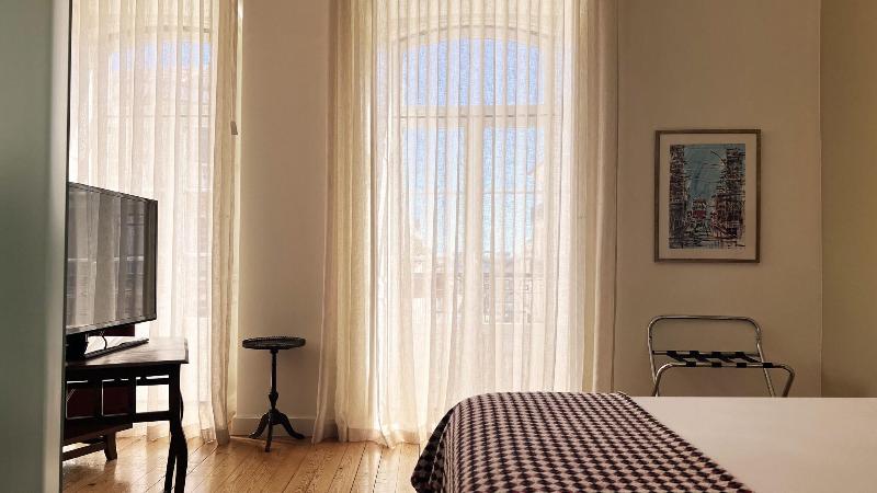 Casa do Bairro by Shiadu - Oda