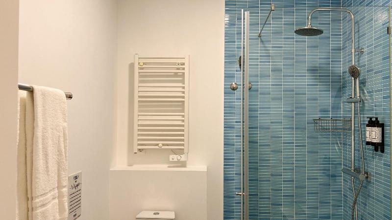 Casa do Bairro by Shiadu - Oda