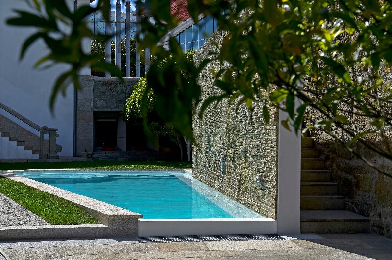Casa Melo Alvim by Unlock Hotels - Havuz