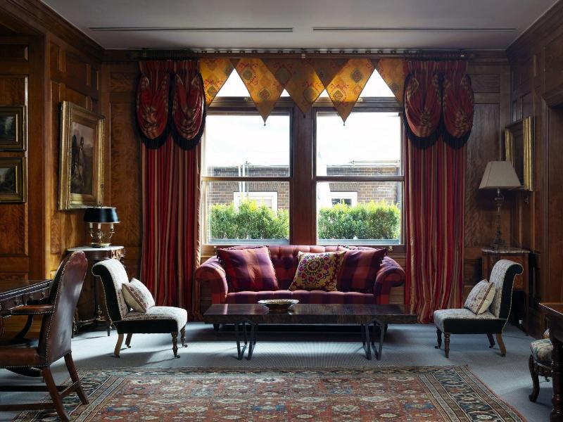 Covent Garden Hotel - Lobi