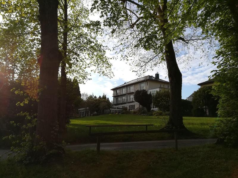 Lindenallee - Genel