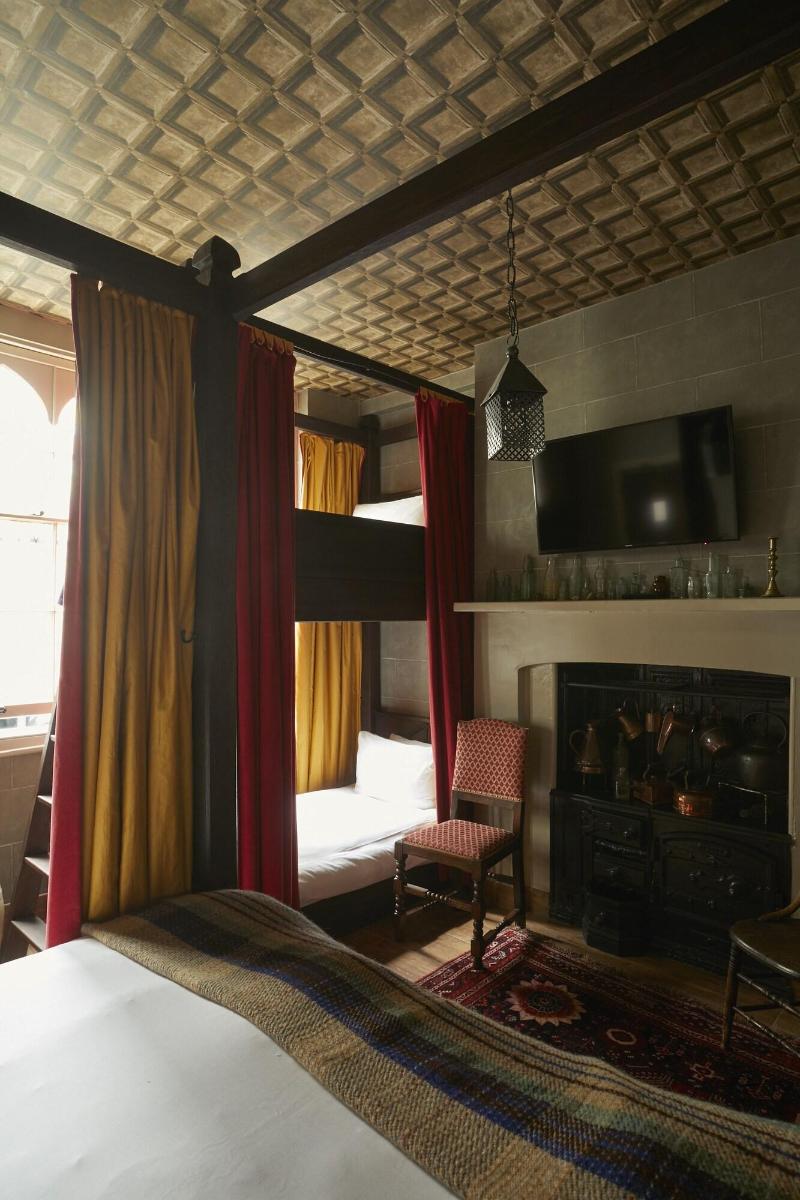 Georgian House - Oda