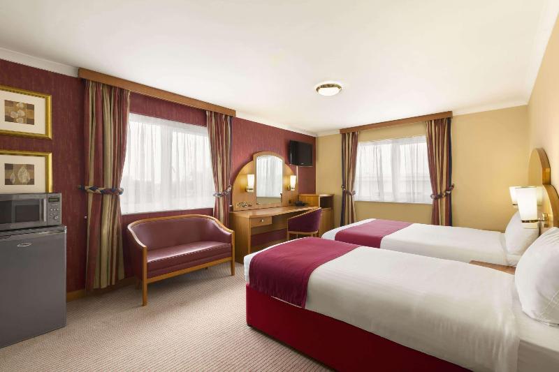 Savera Hotel - Oda