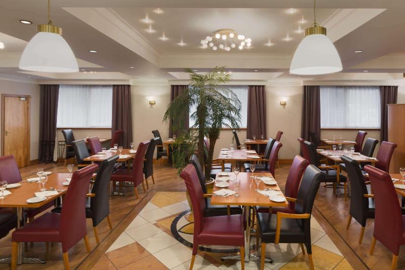 Savera Hotel - Restoran
