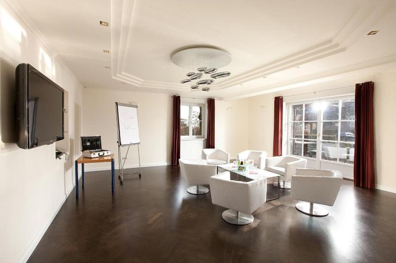 Landliebe Resort Fürstenfeld By Belvilla - Bar