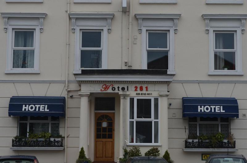 Hotel 261 - Genel