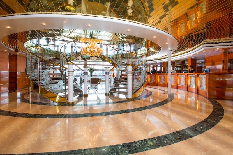 Sunborn London Yacht Hotel - Lobi