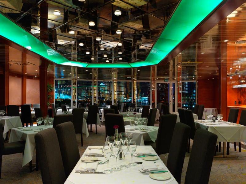 Sunborn London Yacht Hotel - Restoran