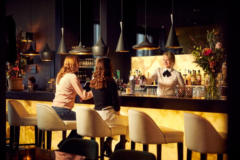 Van der Valk Sneek - Bar