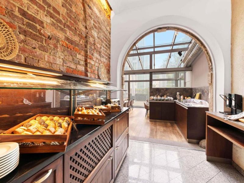 B&B HOTEL Linz City-Ost - Restoran
