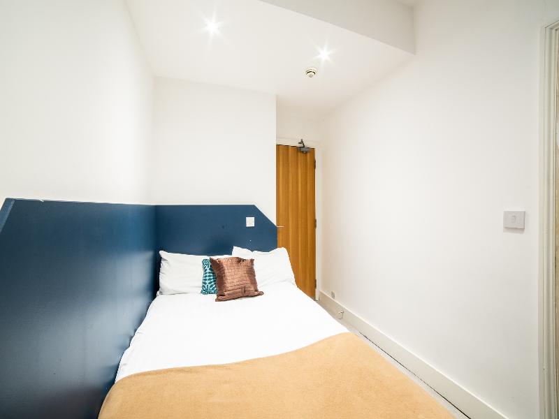 Amsterdam Hotel - Oda