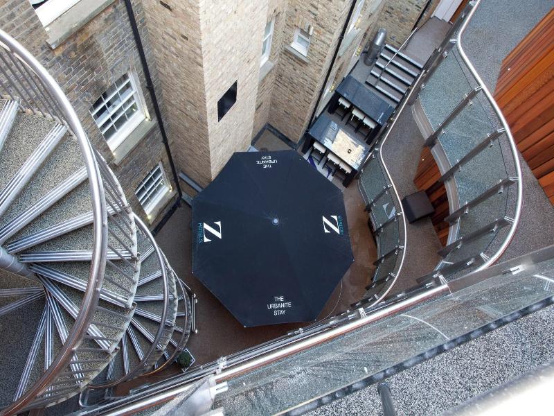 Z Hotels London Soho - Lobi
