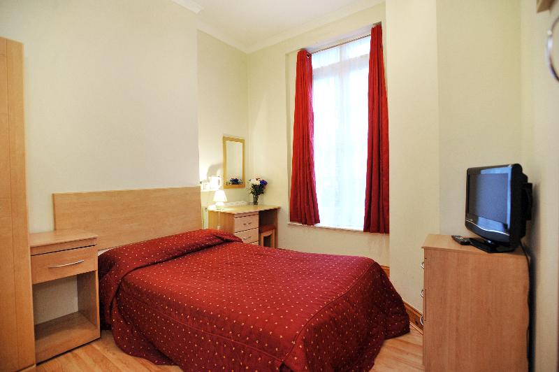 Elmwood Hotel - Oda