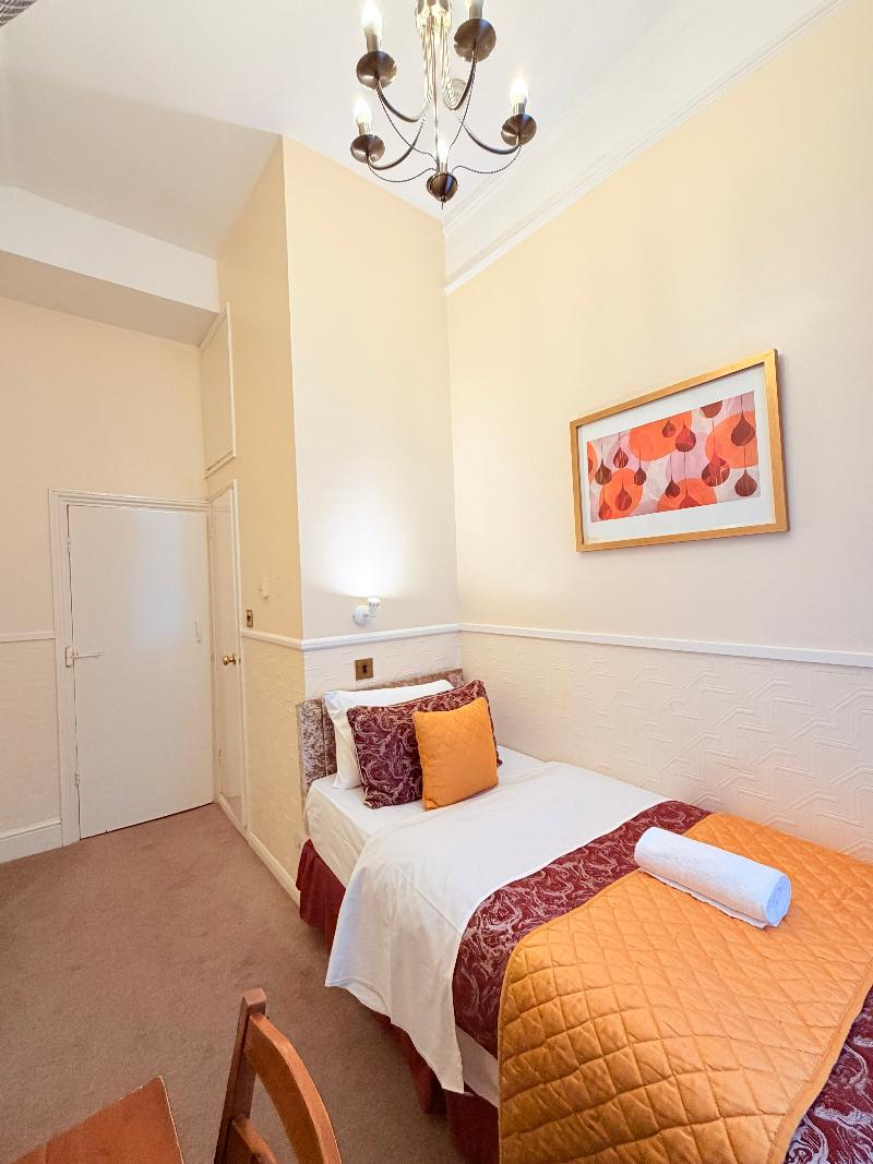 Europa House Hotel - Oda