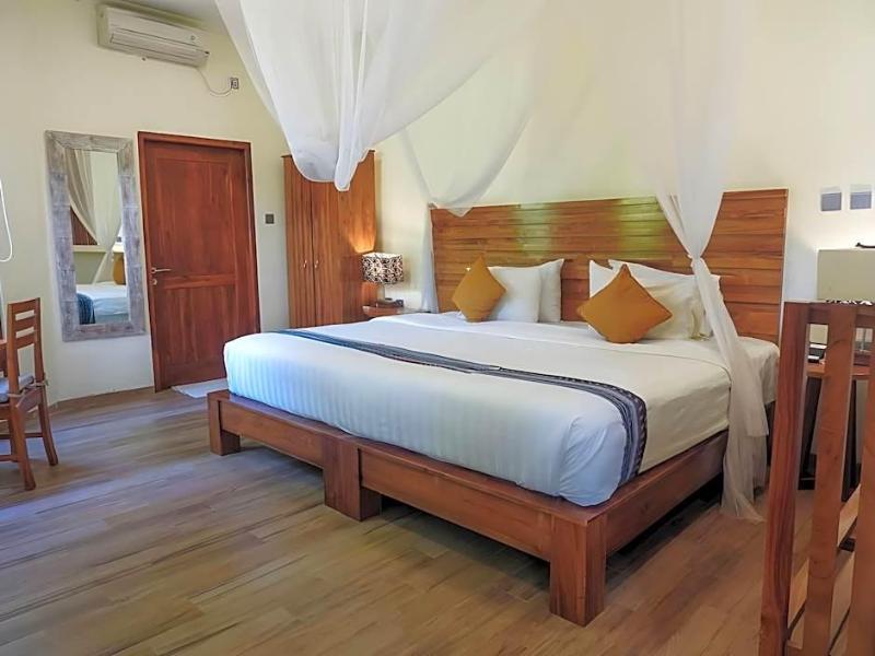 Puri Sari Beach Hotel - Genel