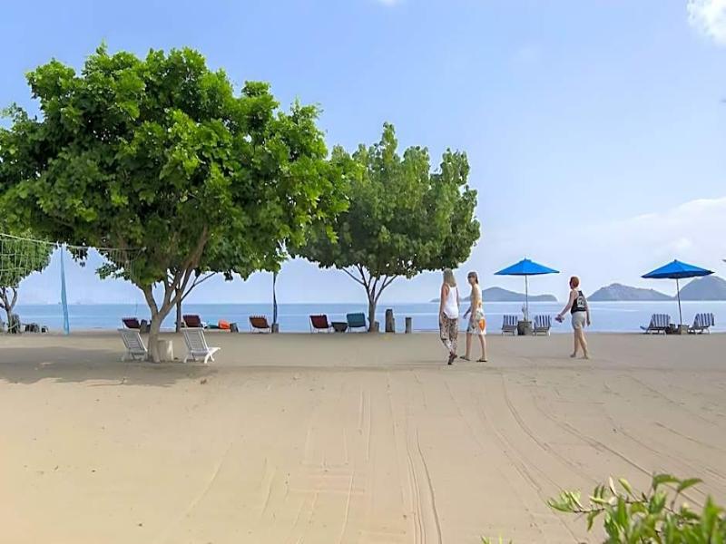 Puri Sari Beach Hotel - Genel