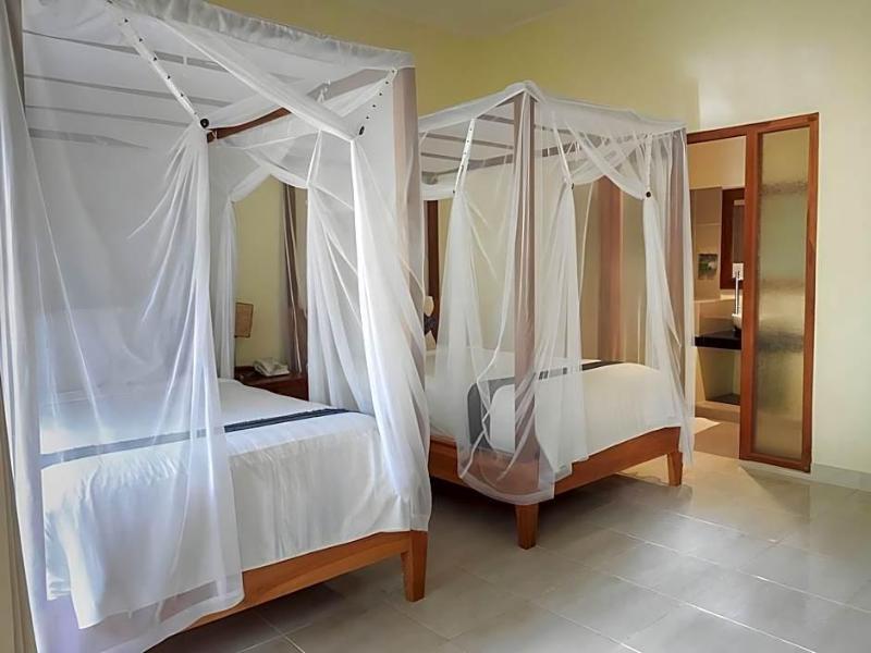 Puri Sari Beach Hotel - Genel