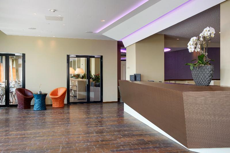 Campus Hotel Hertenstein - Lobi