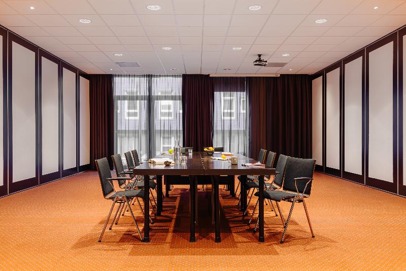 Leonardo Oranje Hotel Leeuwarden - Toplantı