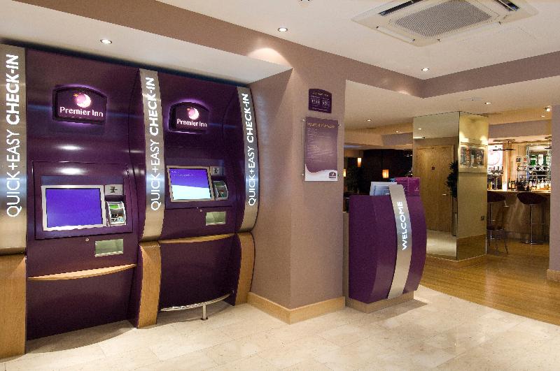 Premier Inn London Victoria - Lobi