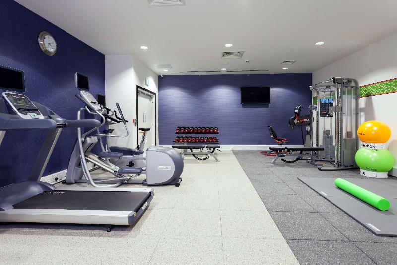 Hampton by Hilton London Waterloo - Genel