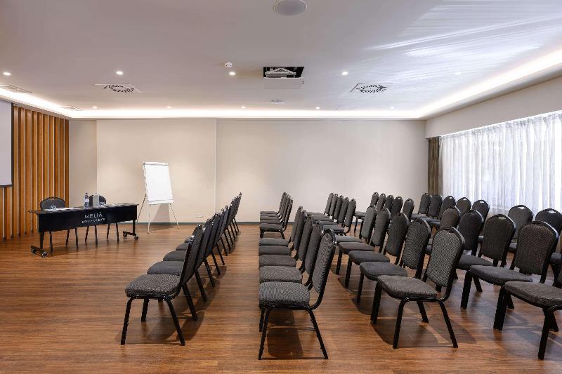 Melia Lisboa Oriente - Toplantı